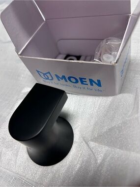 MOEN Genta Matte Black Single Robe Towel Hook BH3803BL